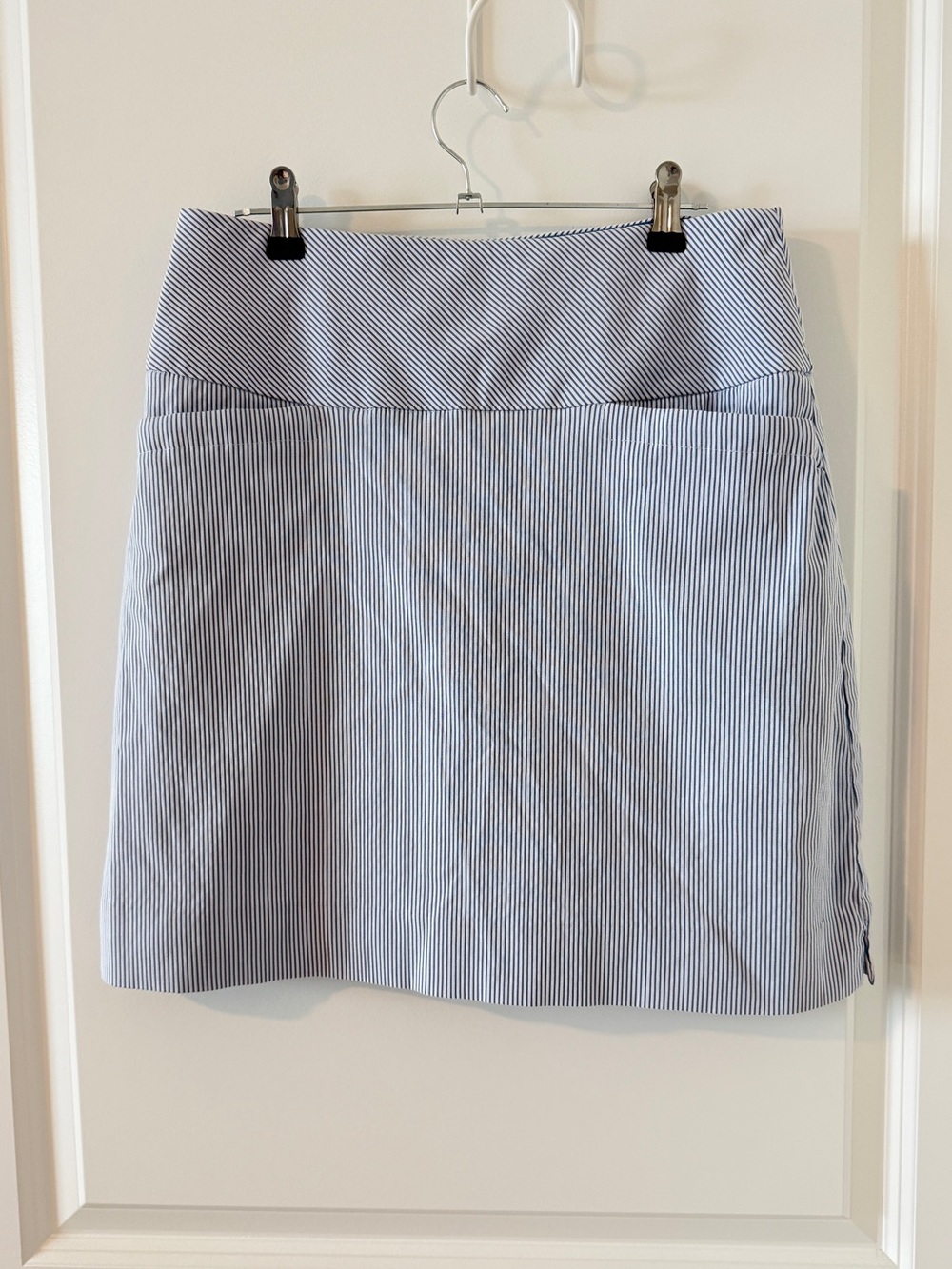 Classic Blue & White Pinstripe Stretch Women’s Skirt Skort  by S.C. & Co SZ sm